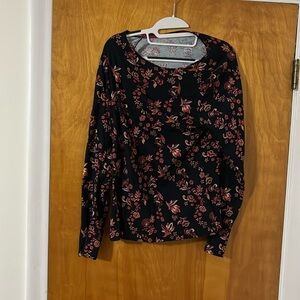 Croft & Barrow women’s medium navy blue long sleeve shirt navy antique floral